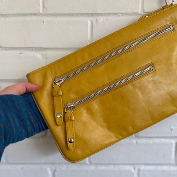 HOBO International Yellow Leather Wristlet Clutch Zipper Accents, EUC MSRP $145 - Picture 2 of 12